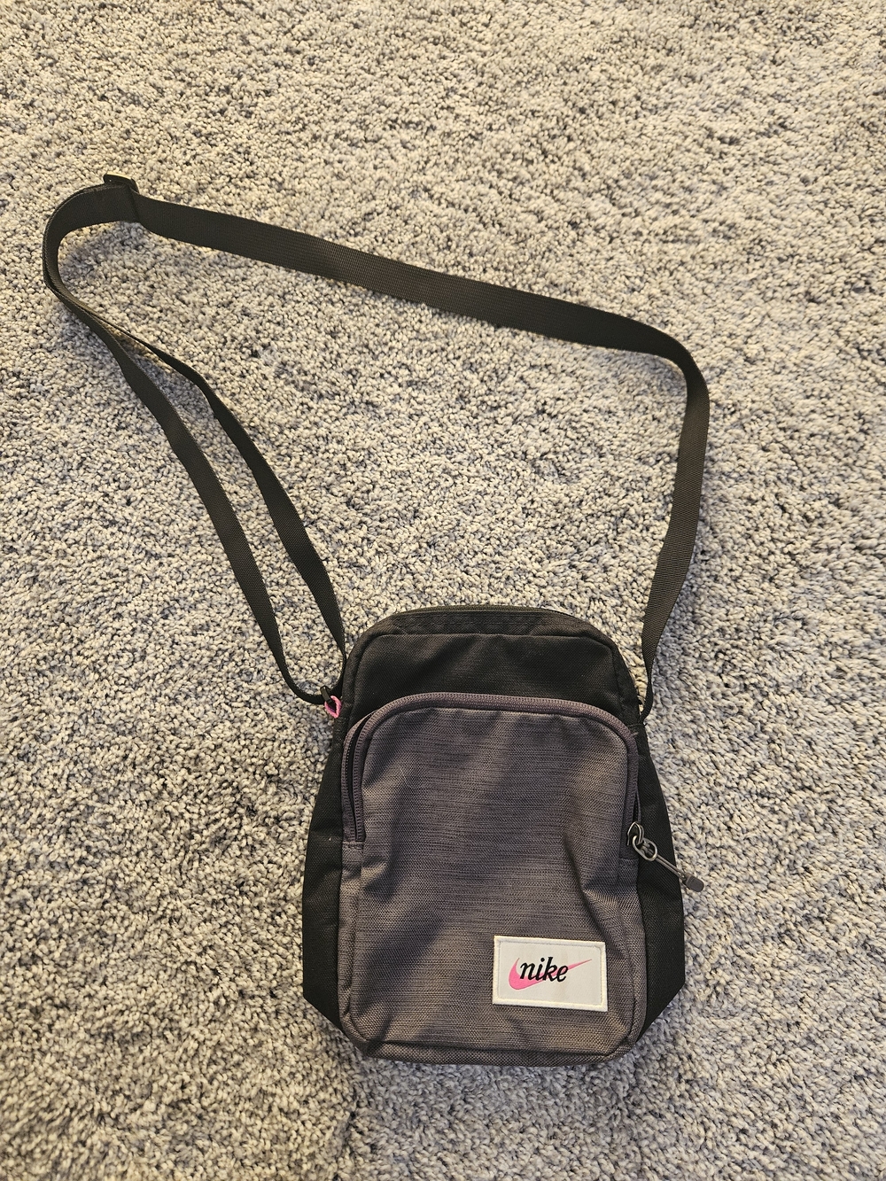 Nike Men’s Black and Heather Gray Shoulder Pouch with Pink Logo Accent